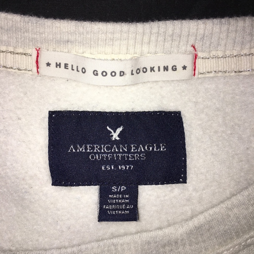 American Eagle Outfitters Sweatshirt - Picture 4 of 4